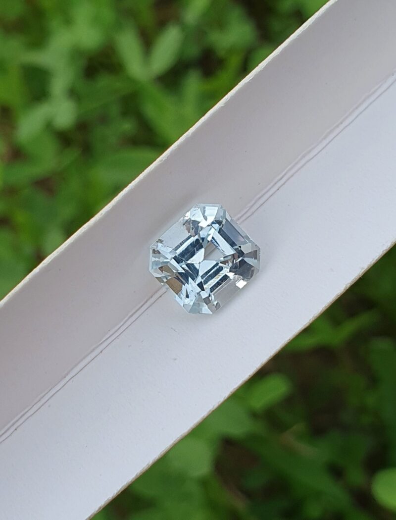 aquamarine light blue eye clean natural loose faceted