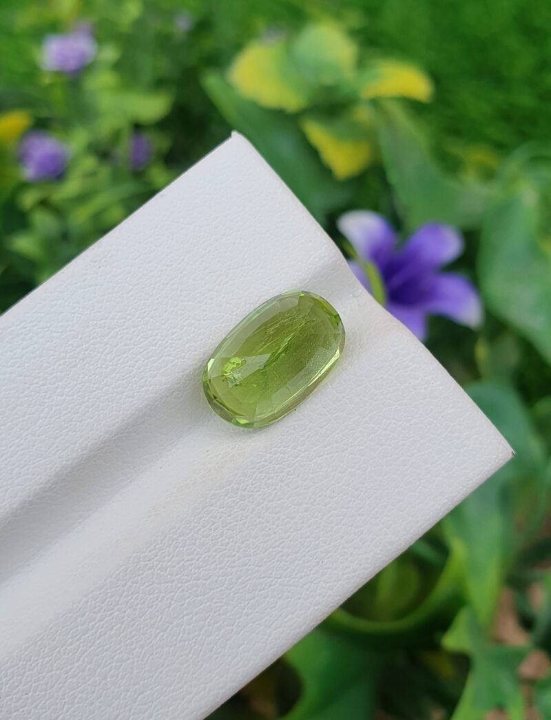 peridot stone natural loose faceted from Pakistan