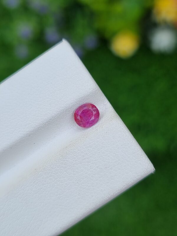 Pink sapphire stone from afghanistan