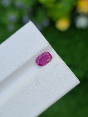 Sapphire stone from afghanistan