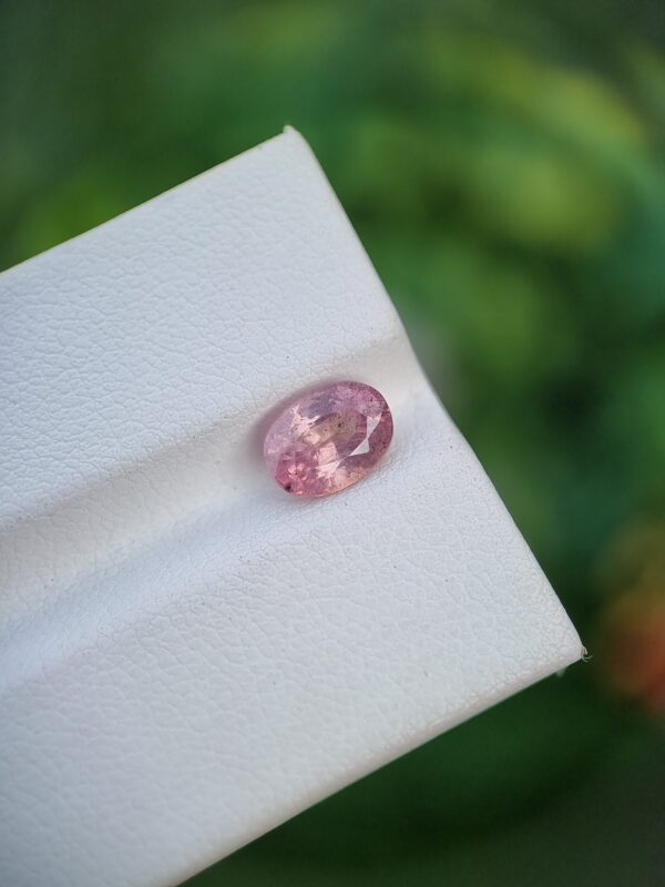 Orangish pink sapphire stone from Kashmir