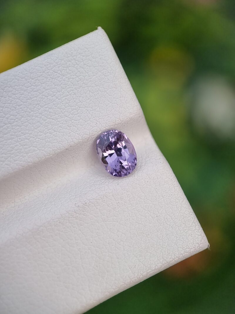 1.02ct Oval Natural Spinel Gem - Enchanting Violet & Lavender Beauty from Badakhshan, Afghanistan