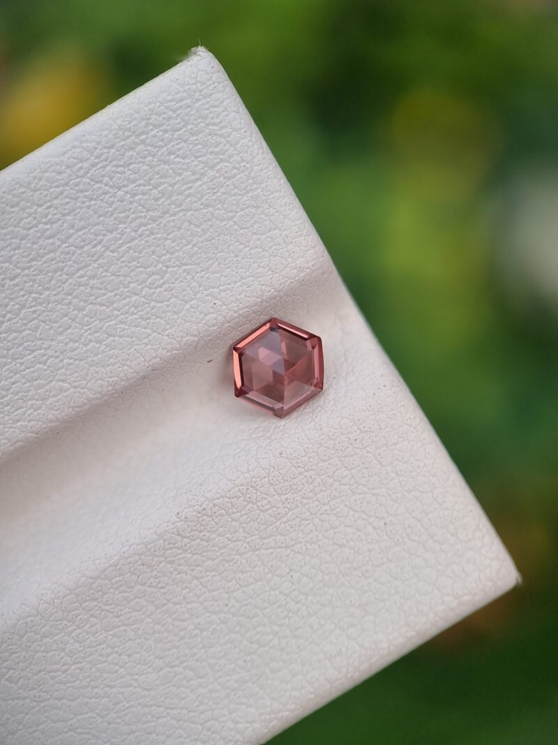 0.60 ct Hexagonal Red Spinel Gem - Afghan Elegance