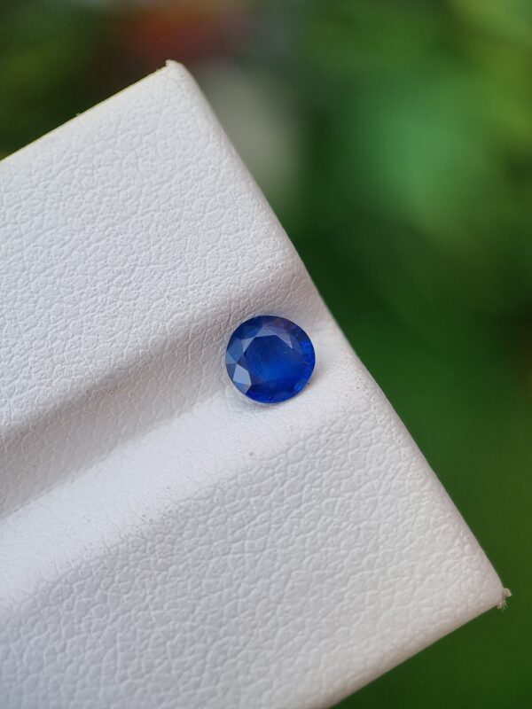 0.54 ct Natural Blue Sapphire - Gemstone | Round Shape | Certified
