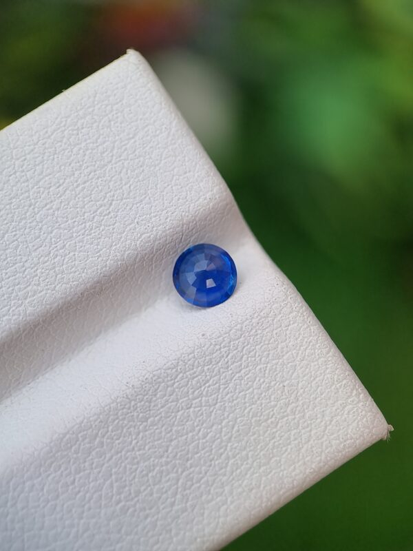 0.54 ct Natural Blue Sapphire - Gemstone | Round Shape | Certified