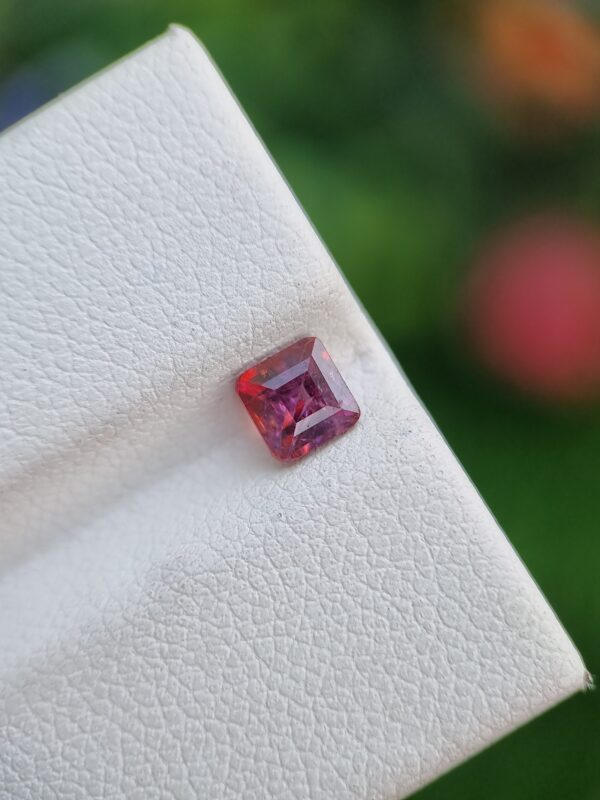 0.65 ct Natural Reddish Pink Sapphire - Cushion & Mixed Cut Gemstone