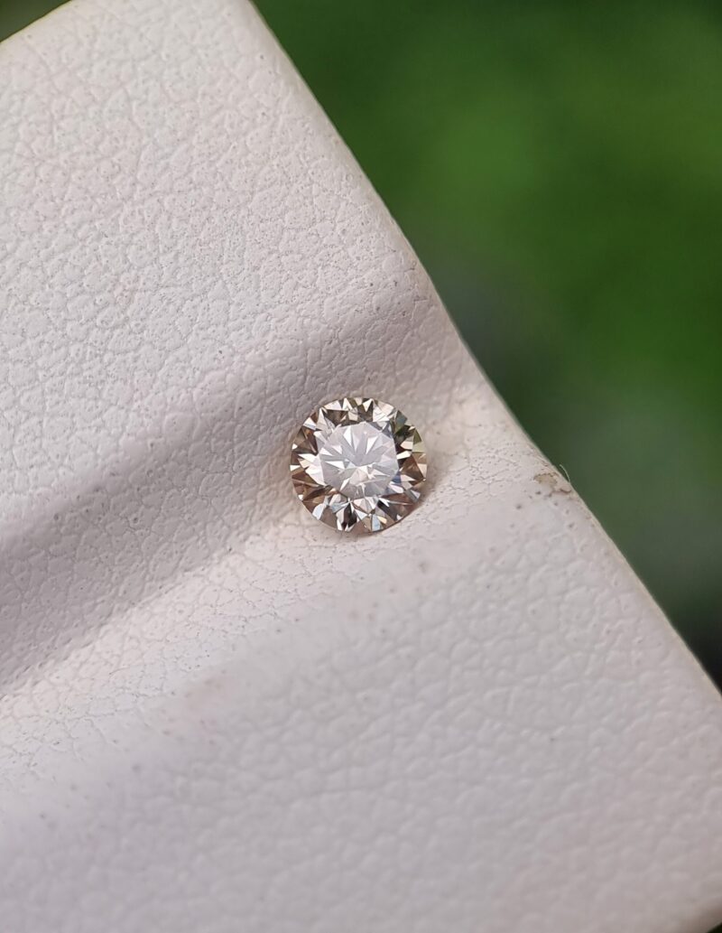 0.30 ct natural round brilliant diamond (S-T, SI2, Good Cut) - Galaxy Certified
