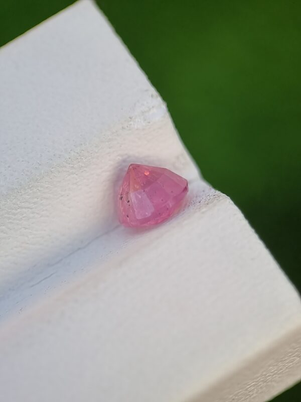 Natural pear shaped sapphire 1.06 ct orangish pink from Badakhshan, Afghanistan