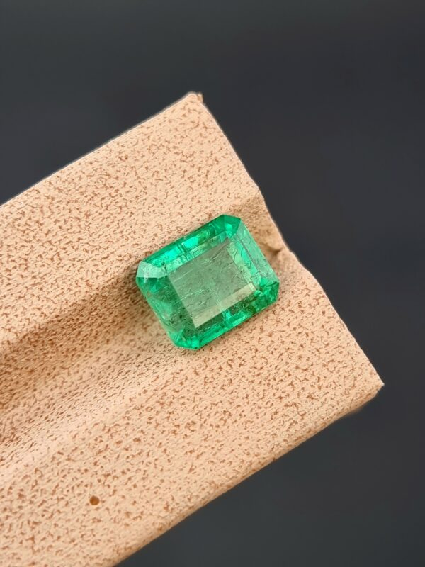 Natural 3.61 Ct Emerald Step Cut – Green