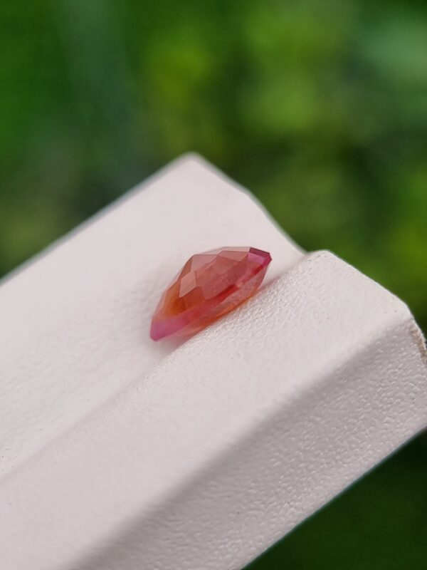Natural Padparadscha Sapphire 3.10 ct Pear Cut – Orangish Pink, Untreated, Certified