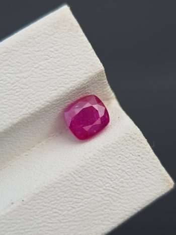 1.36 ct cushion cut purplish red natural ruby from Jegdalak, Afghanistan