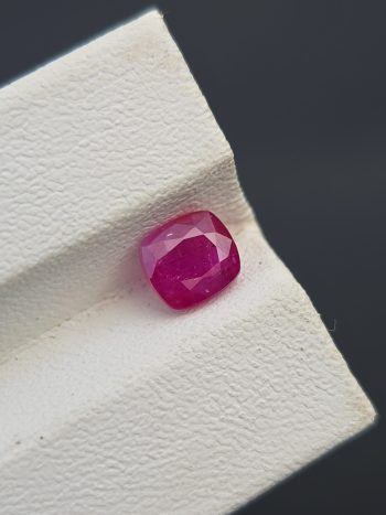 1.36 ct cushion cut purplish red natural ruby from Jegdalak, Afghanistan