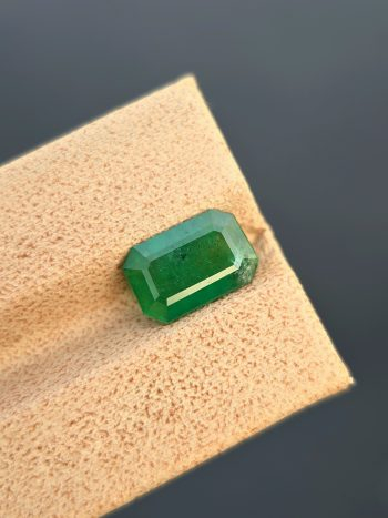 Natural 1.72 ct Green Emerald Emerald Cut from Swat Pakistan – Semi-Transparent