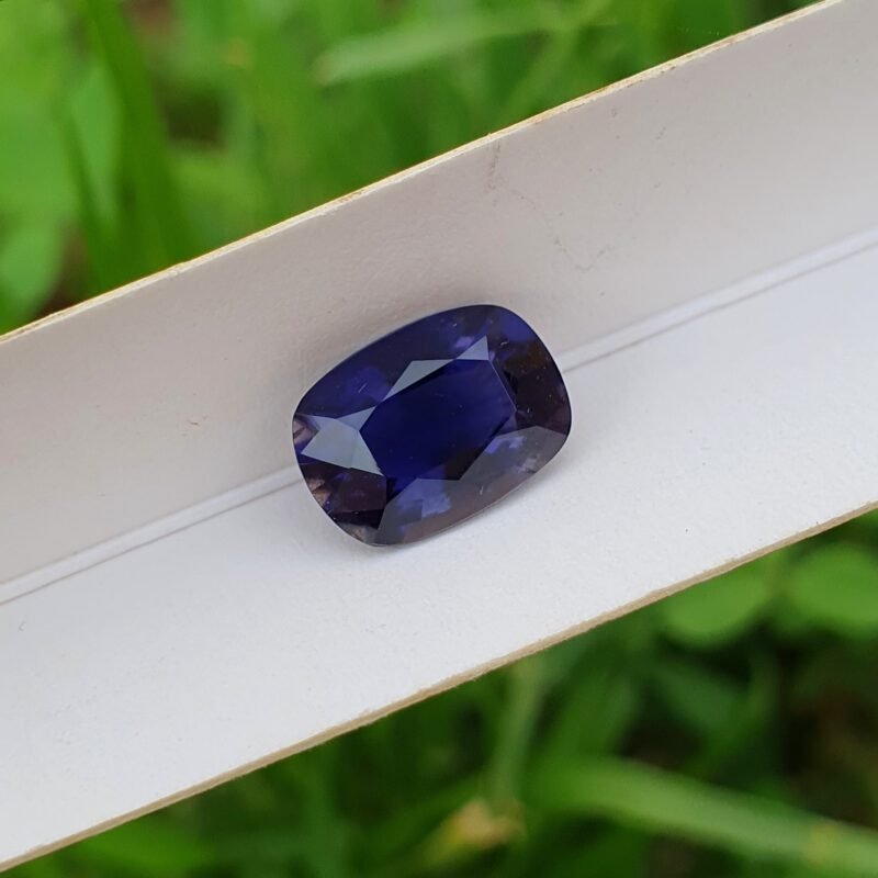 Natural Iolite Gemstone