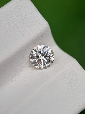 0.51ct Round Brilliant Cut Natural Diamond - I Color, SI1 Clarity